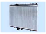 Радиатор, охлаждение двигател



Материал: алюминий
Размеры радиатора: 380 x 557 x 27 mm
Материал: полимерный материал