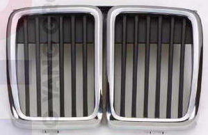 BMW E30 Решетка радиатора центральная часть (Ноздри) Хром-Черн на BMW e30 (БМВ е30) - цена, наличие, описание