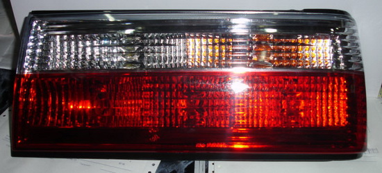 BMW E30 Фонари задние комплект Л+П (СЕДАН) тюнинг прозрачные хрустал Красный+Белый на BMW e30 (БМВ е30) - цена, наличие, описание