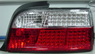 BMW E36 Фонарь задний внешний левый+правый (КОМПЛЕКТ) (КУПЕ) (кабриолет) диодный стоп-сигнал, указатель поворота храстальный красно-белый на BMW e36 (БМВ е36) - цена, наличие, описание