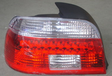 BMW E39 Задний внешний левый фонарь, габарит прозрачный хрустальный красно-белый на BMW e39 (БМВ е39) - цена, наличие, описание